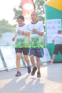 BIB: 
                            <button type="button" onclick="openModal(3652302)" class="btn btn-primary btn-sm float-right btn-popup" data-toggle="modal" data-target=".modal-high-quality">
                        <i class="fas fa-shopping-cart"></i> Add to Cart
                    </button>
                                            <button type="button" onclick="isThisMe(3652302, true)" class="btn btn-success btn-sm float-right btn-popup btn-isme hidden" data-toggle="tooltip" data-placement="bottom" title="นี่คือรูปของคุณใช่ไหม คลิกที่นี่เพื่อเอาเข้าอัลบั้ม">
                        <i class="fas fa-plus"></i> Add to album
                    </button>
                    <button type="button" onclick="isThisMe(3652302, false)" class="btn btn-warning btn-sm float-right btn-popup btn-isnotme hidden">
                        <i class="fas fa-ban"></i> Remove from album
                    </button>